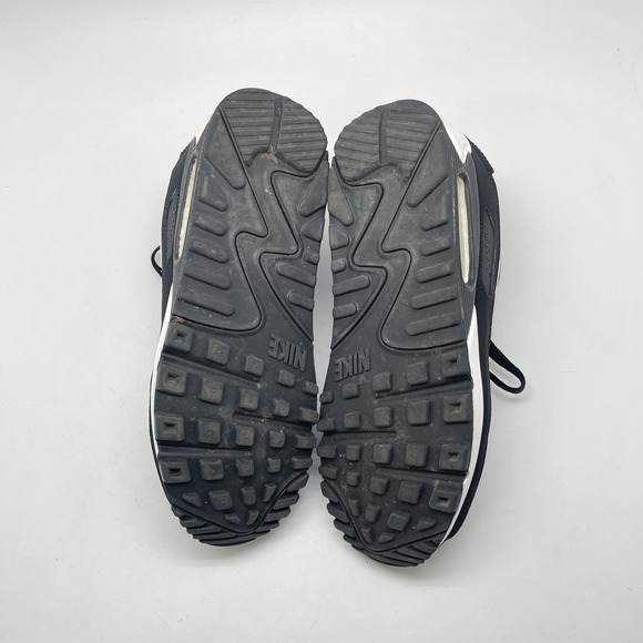 Nike Sneakers Womens 8.5 Air Max 90 Recraft CQ2560-001 Black Athletic‎ Shoes - Picture 9 of 10